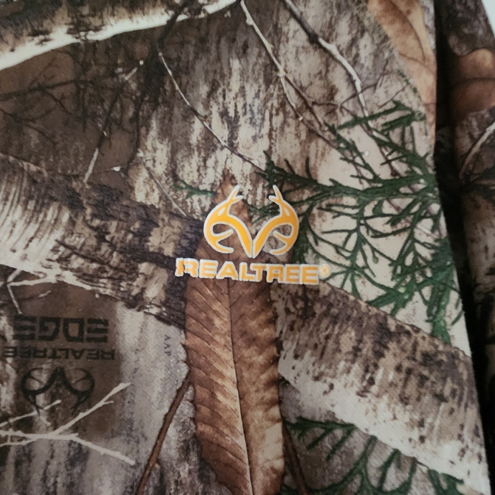 Realtree sweatshirt - Picture 3 of 6